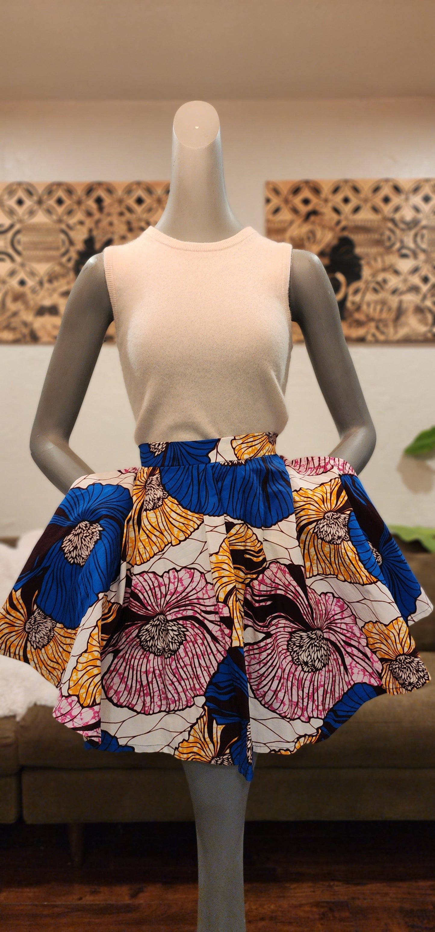 Simone AV Skirt (XL)