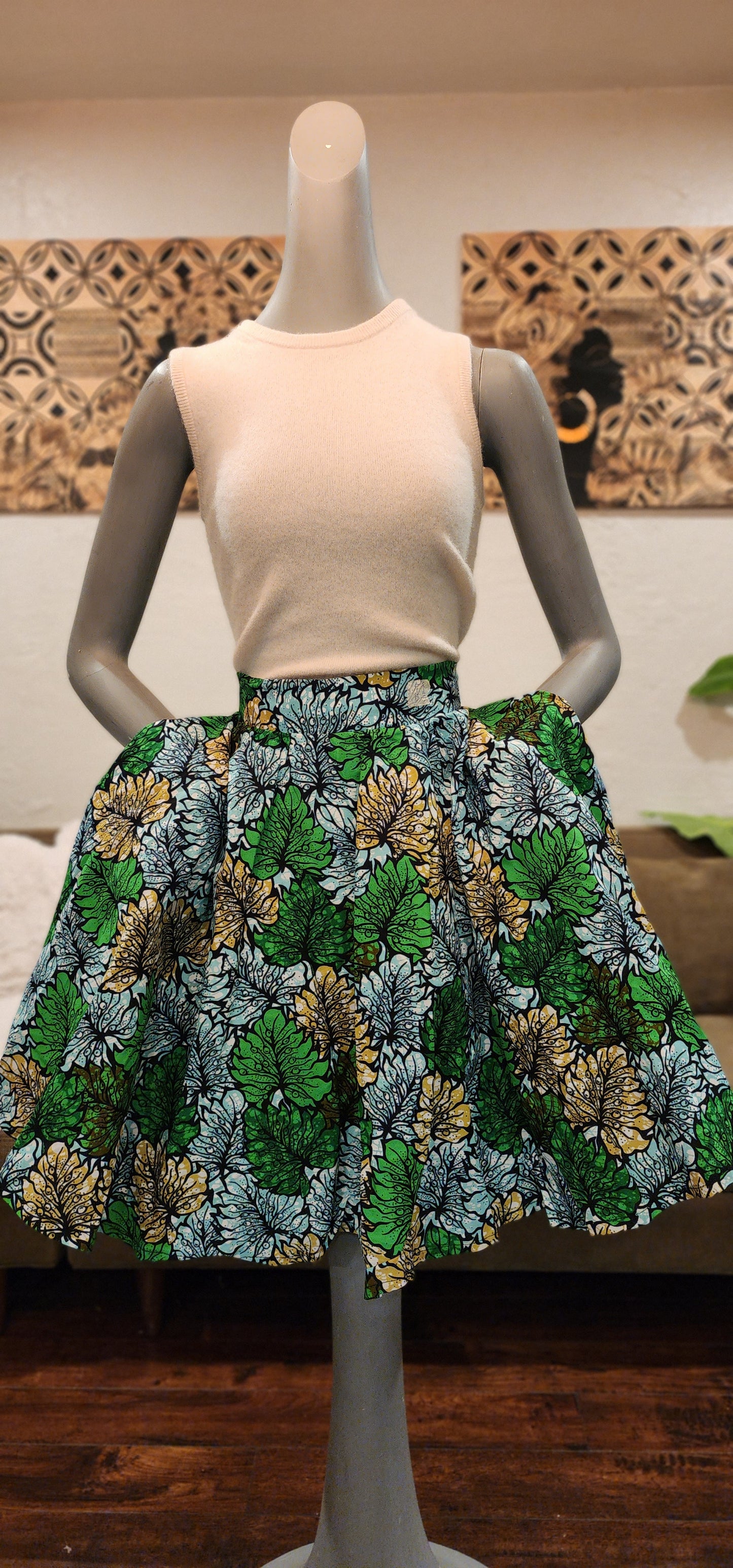 Simone AV Skirt (XL)