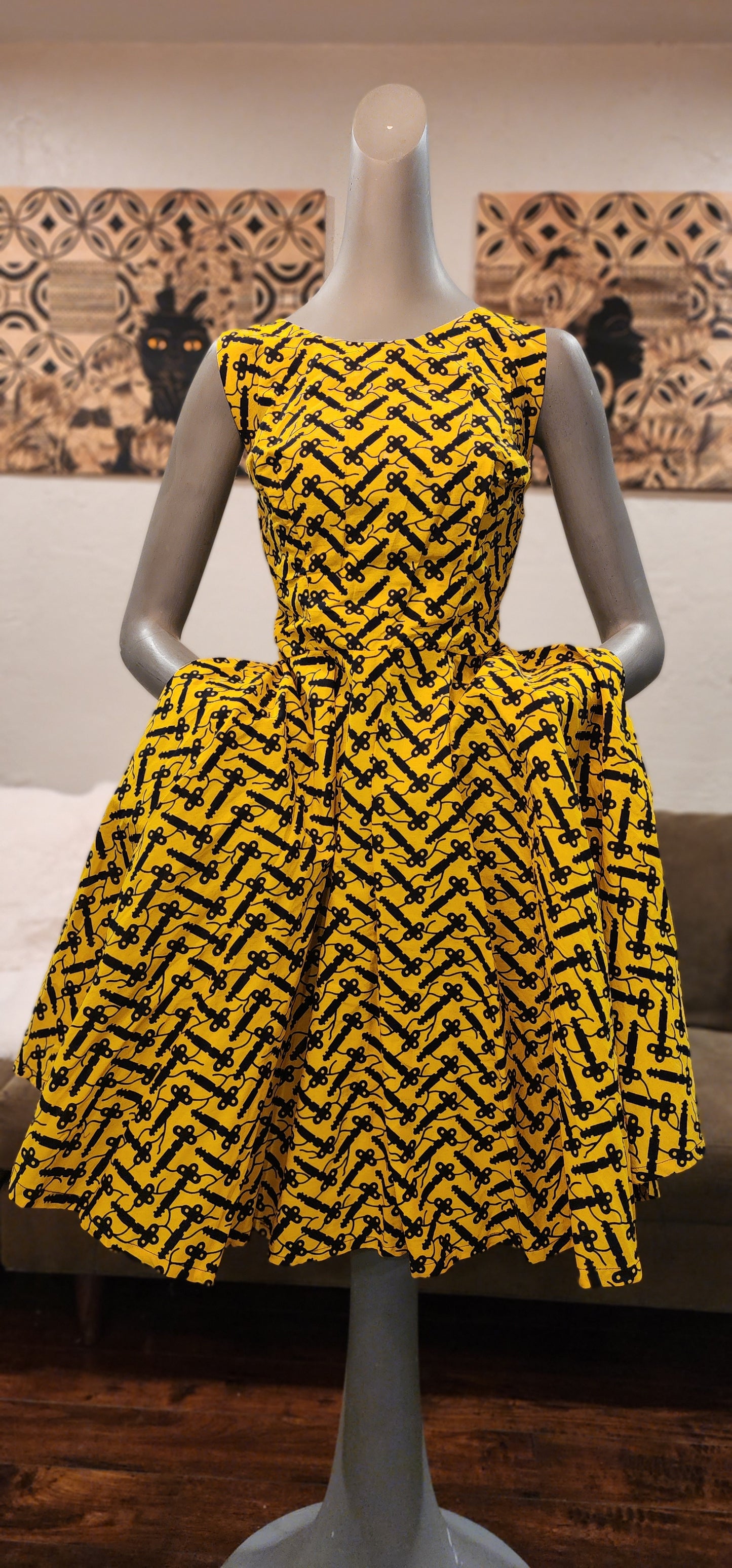 Simone AV Dress (XL)