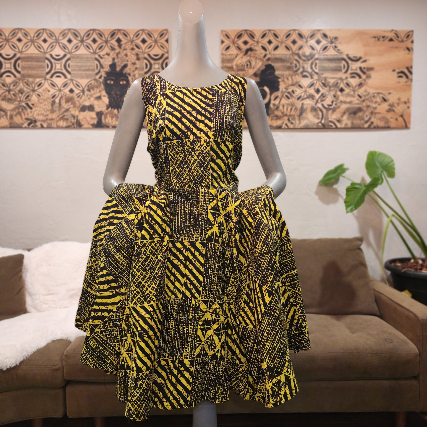 Simone AV Dress (XL)