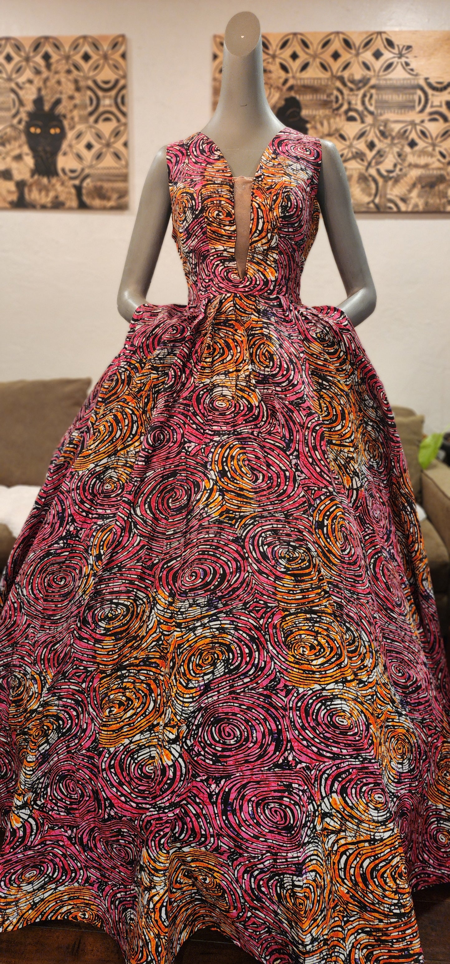 Ashley AV Dress (L) Ball Gown