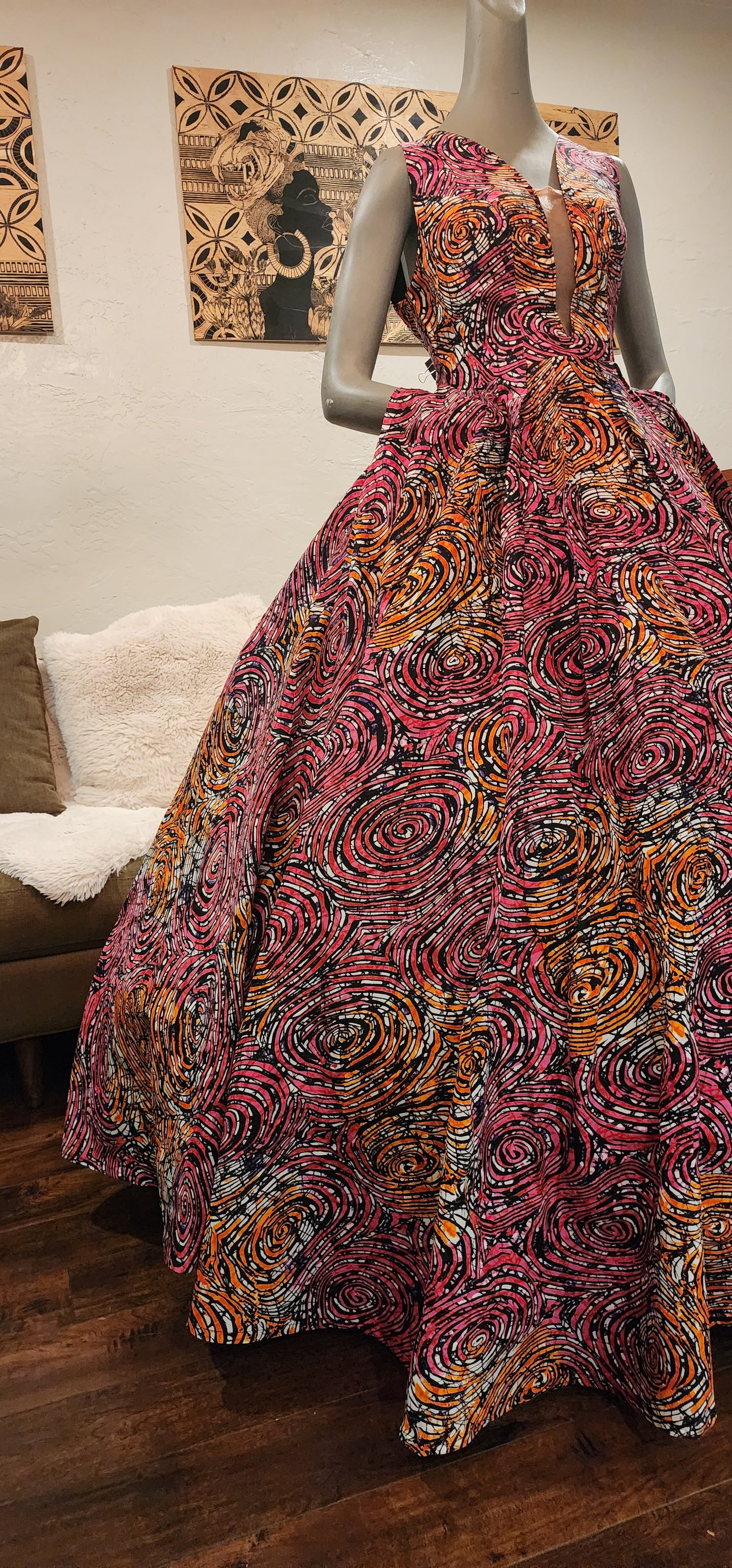 Ashley AV Dress (L) Ball Gown