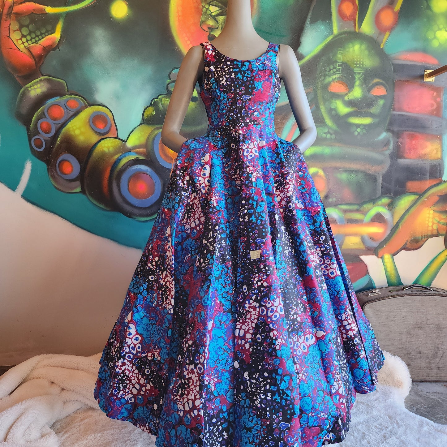 Creola AV Ball Gown (XS)