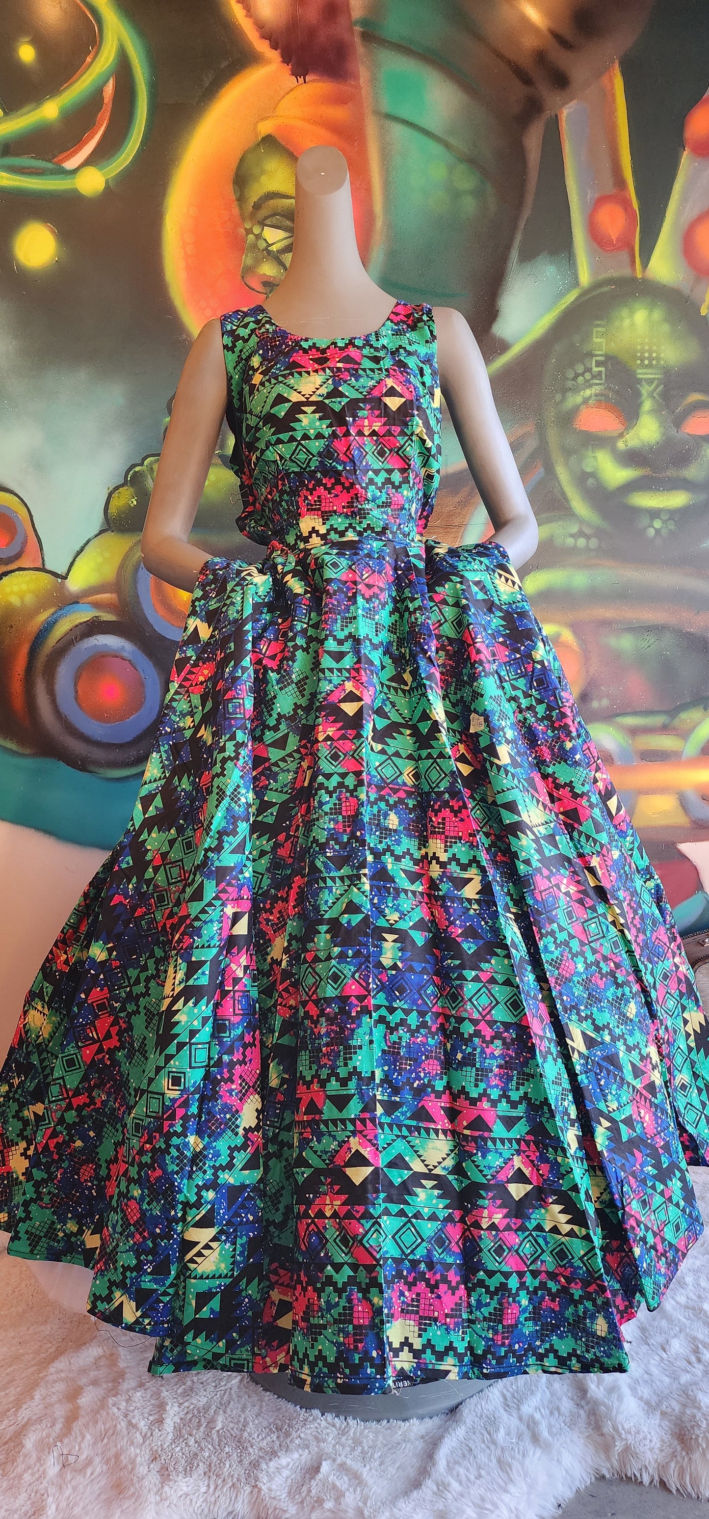 Simone AV Ball Gown (XL)